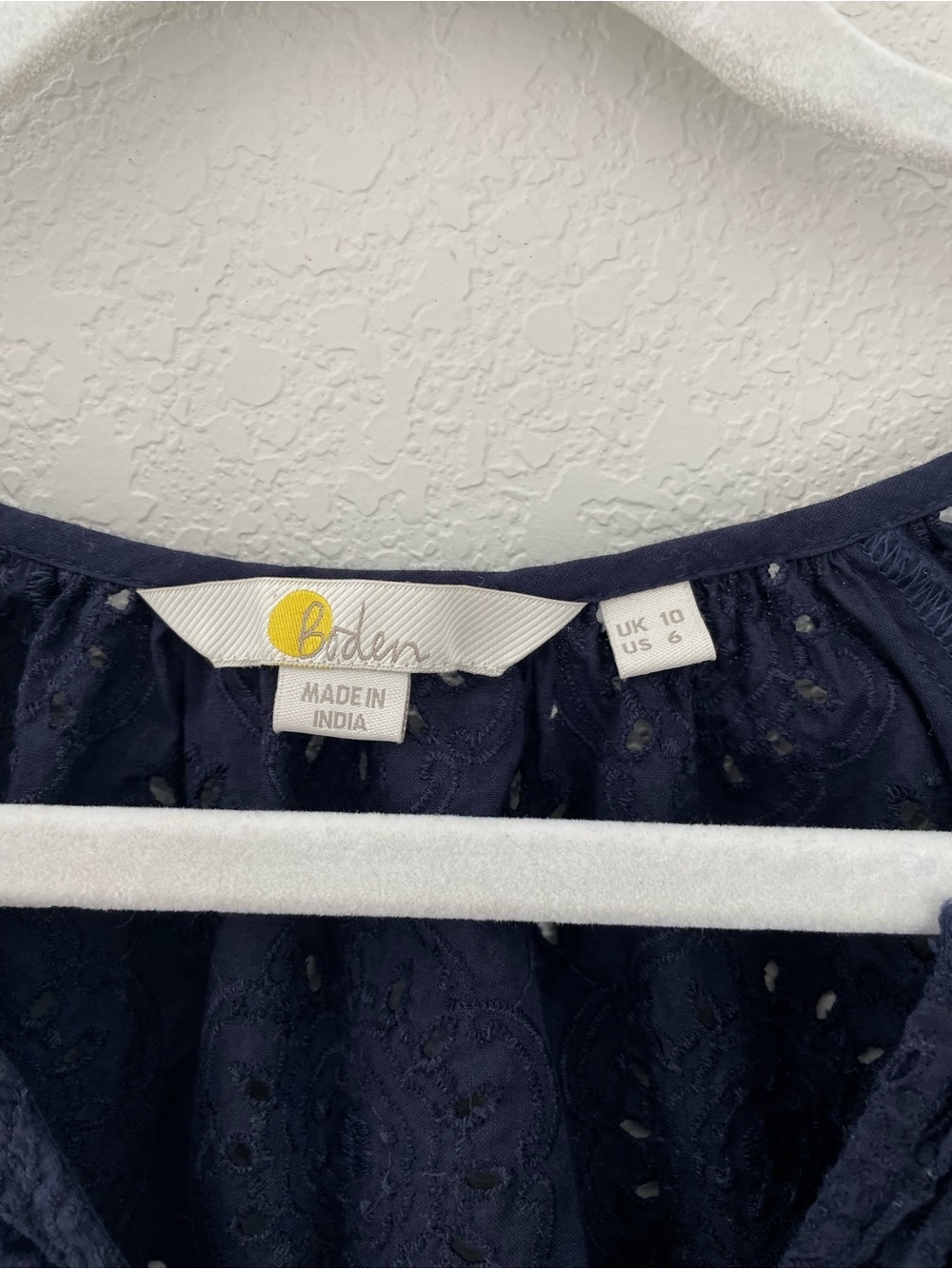 Boden Navy Eyelet Blouse Top Cotton Long Sleeves Size 6 - Picture 2 of 8